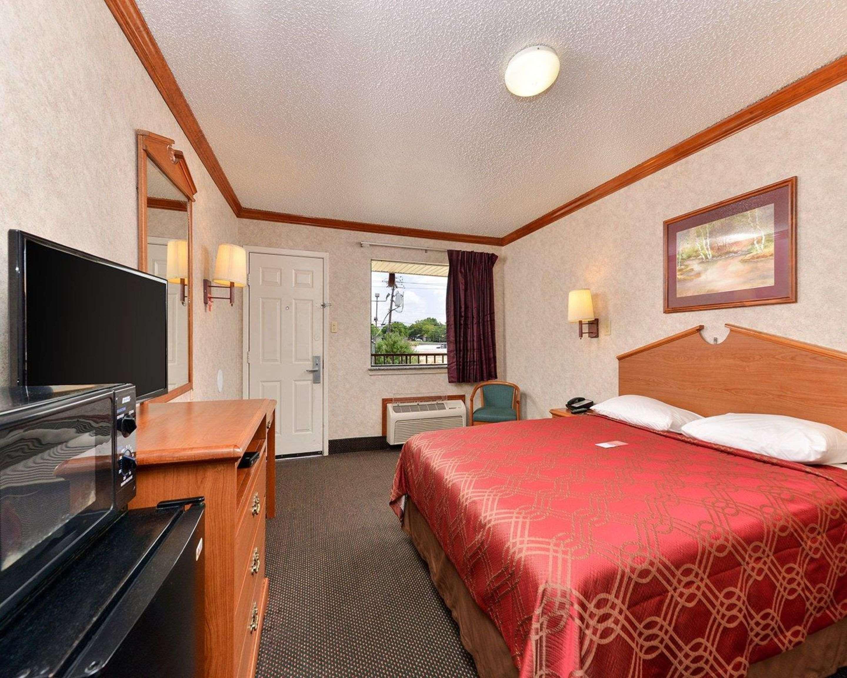 Econo Lodge 킬린 외부 사진